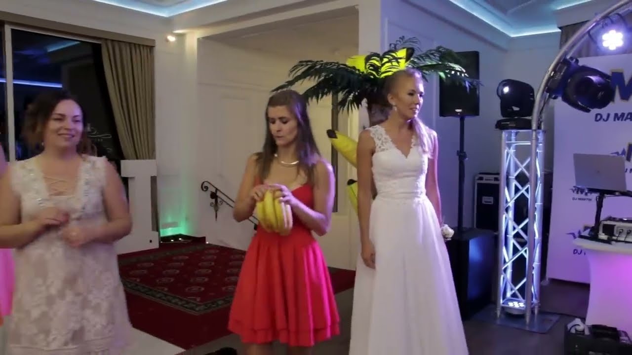 Zabawa weselna - wyścig po banany DJ Martin #wesele #zabawaweselna #wodzirej #konkursy
