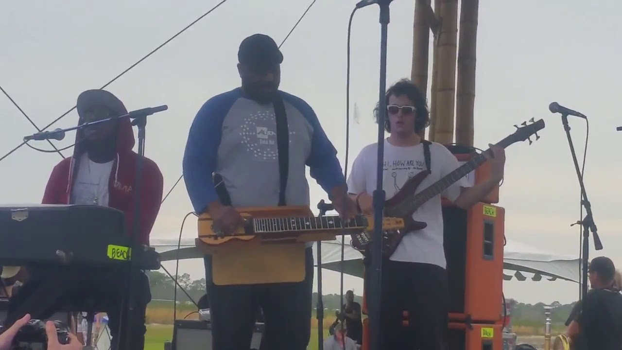 Miami Beach Jazz Project feat Nigel Hall and Roosevelt Collier