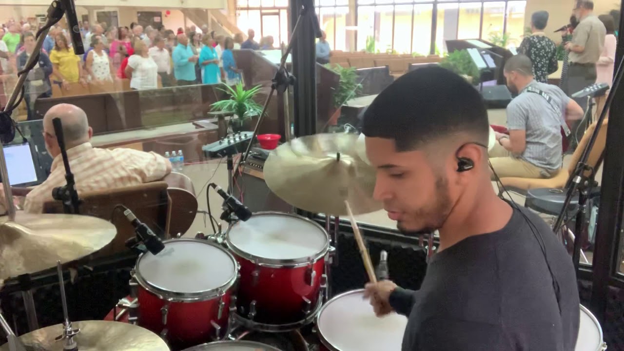 Me cubres - Job Gonz&aacute;lez ft. Israel Houghton