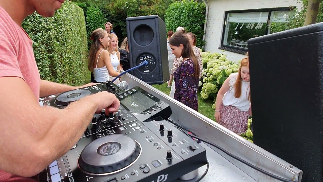 Stoepfeestje Funky500
