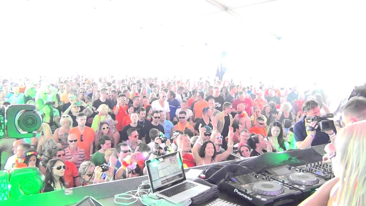 Arctic Moon (FULL LIVE SET) @ Luminosity Beach Festival 05-07-2014