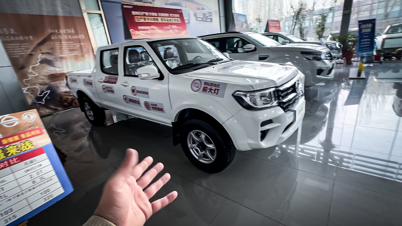 Пикапы в Китае за копейки - 900 000 руб! Гуляем по автосалонам