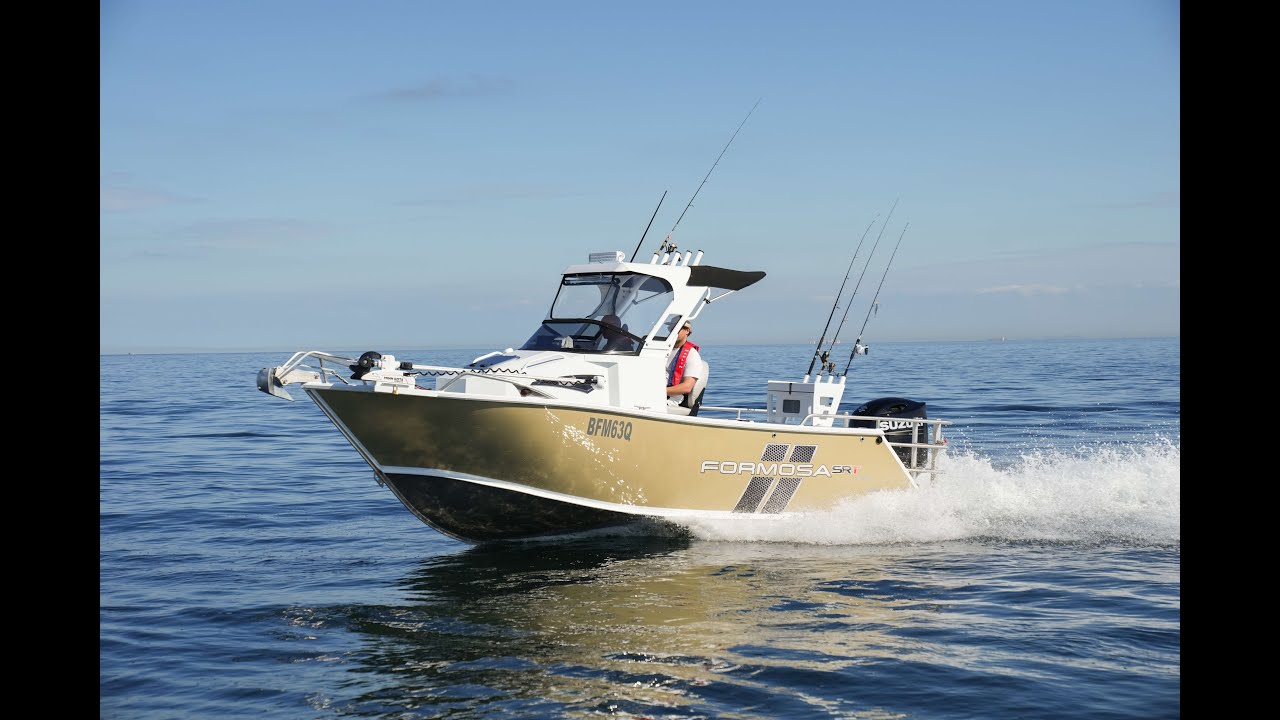 Formosa 595 SRT PRO Centre Cab