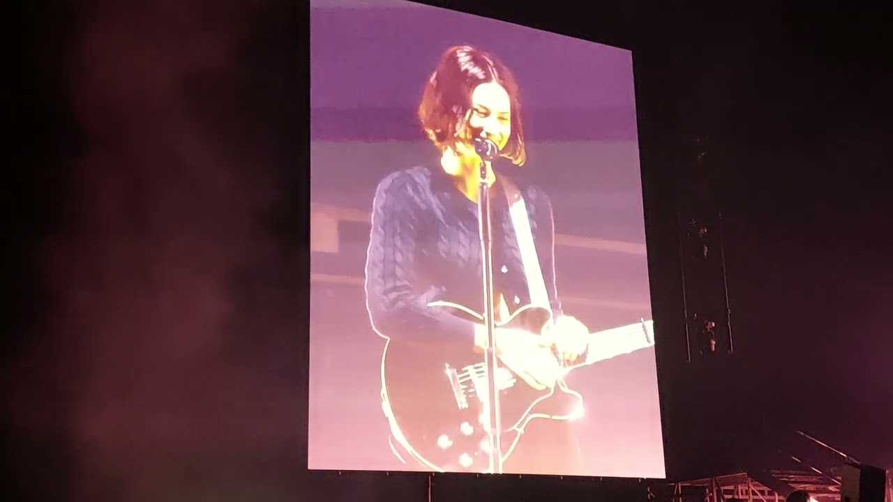 Gracie Abrams - That's So True/Close To You - 17 February 2025 - Ziggo Dome, Amsterdam