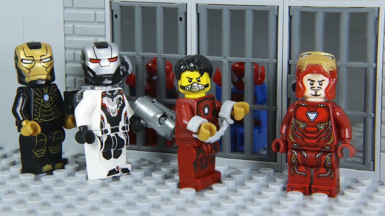 Lego Superhero IRON MAN's suit was Stolen by NEW AGENT