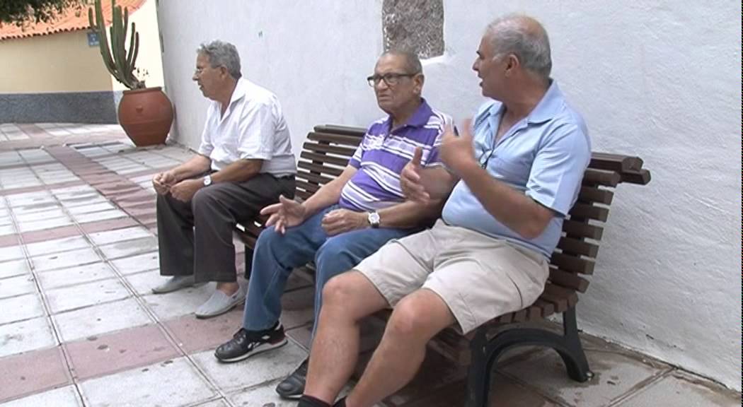 PAREDES: Bicentenario de Sardina del Sur