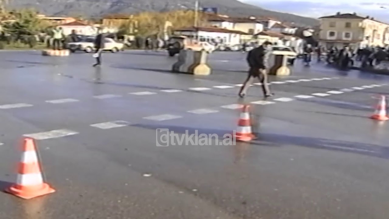 Elbasani, masa te forta sigurie per festat e fundvitit (29 Dhjetor 2000)