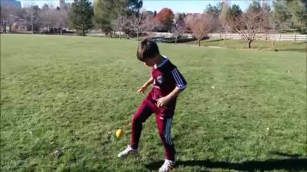 An Orange vs Messi, Maradona and a 10 Year Old Boy