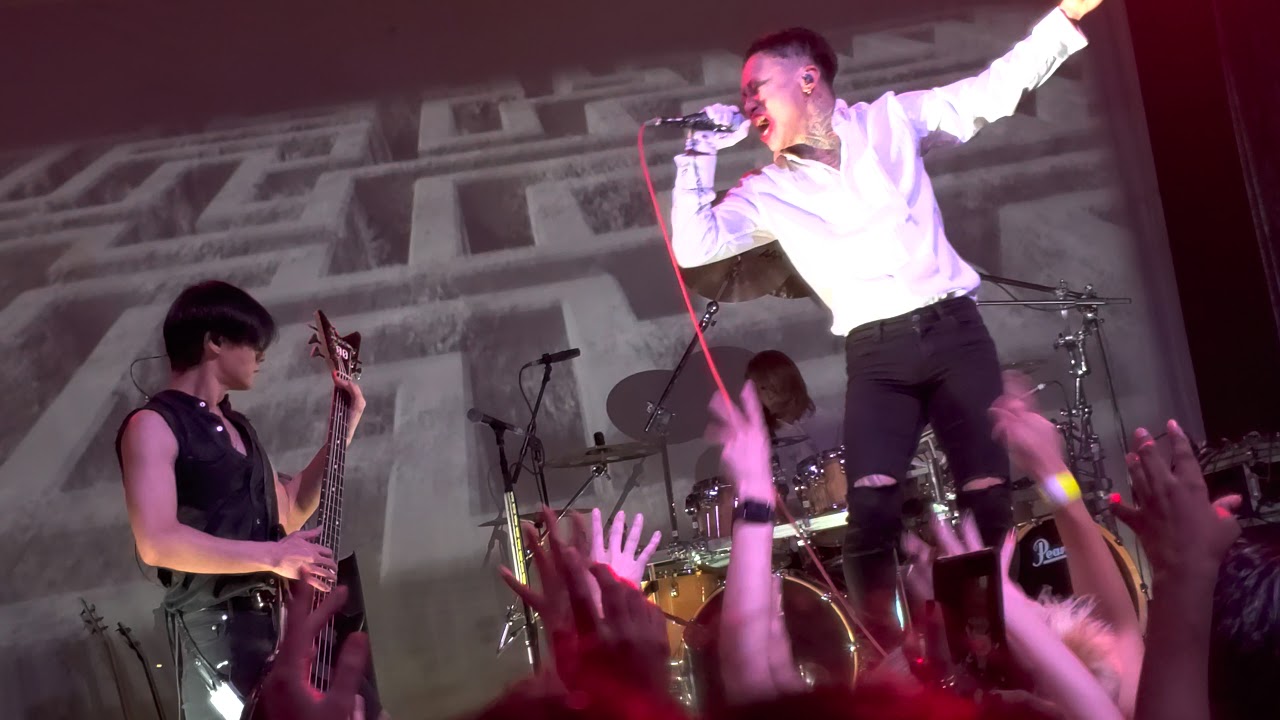 DIR EN GREY - Sustain the Untruth 12/05/19