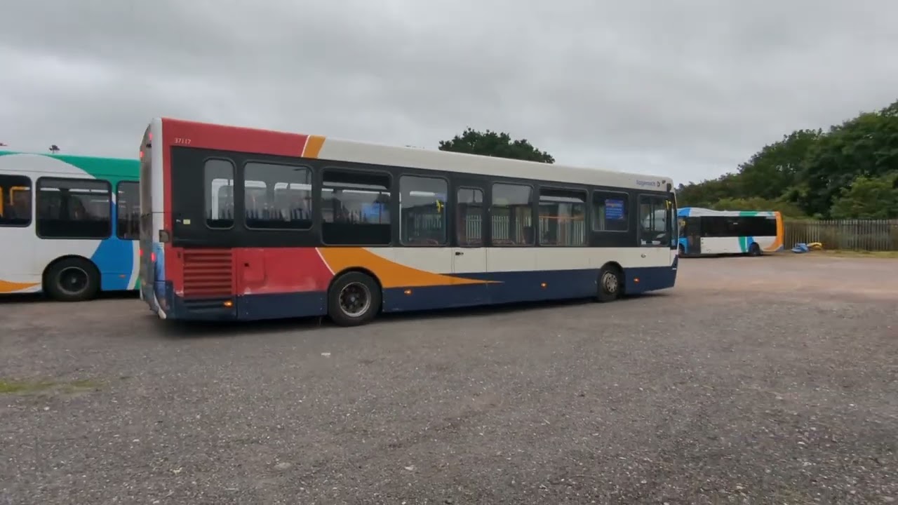 Trains and buses around Exmouth
