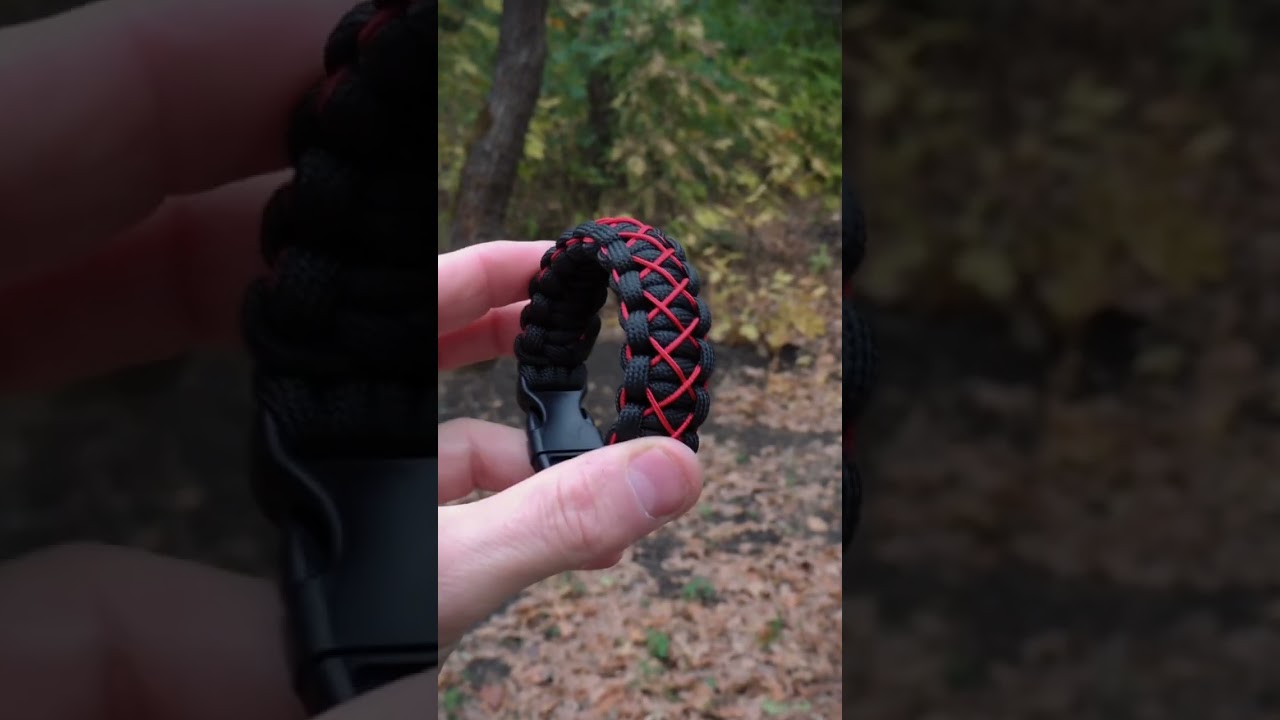 The Cobra paracord bracelet is black/rad. #bracelet #paracord