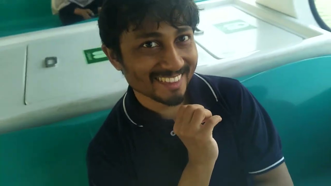 কোচি ওয়াটার মেট্রো ভ্রমণে সংলাপ ও রোদ্দুর 