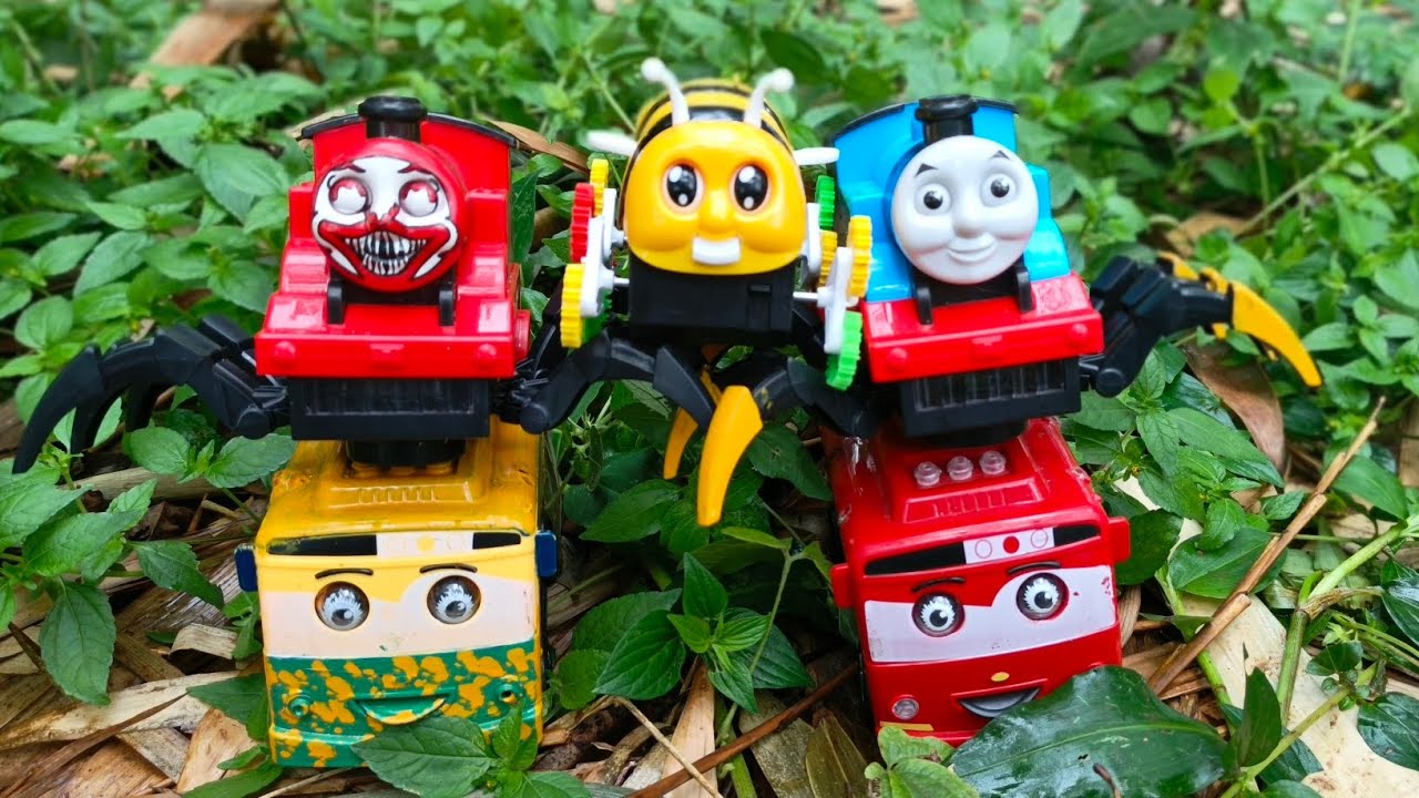 Mencari Kereta Thomas, Lightning McQueen, Cho-Cho Charles, Truk Molen, Bus Tayo Kereta Laba-laba 🕷🕷🕷