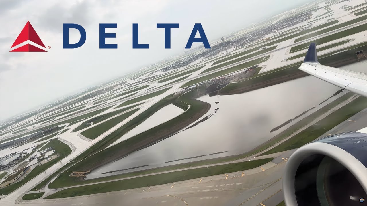 Stormy Takeoff on a Delta Air Lines Airbus A220 from Chicago ORD to Minneapolis