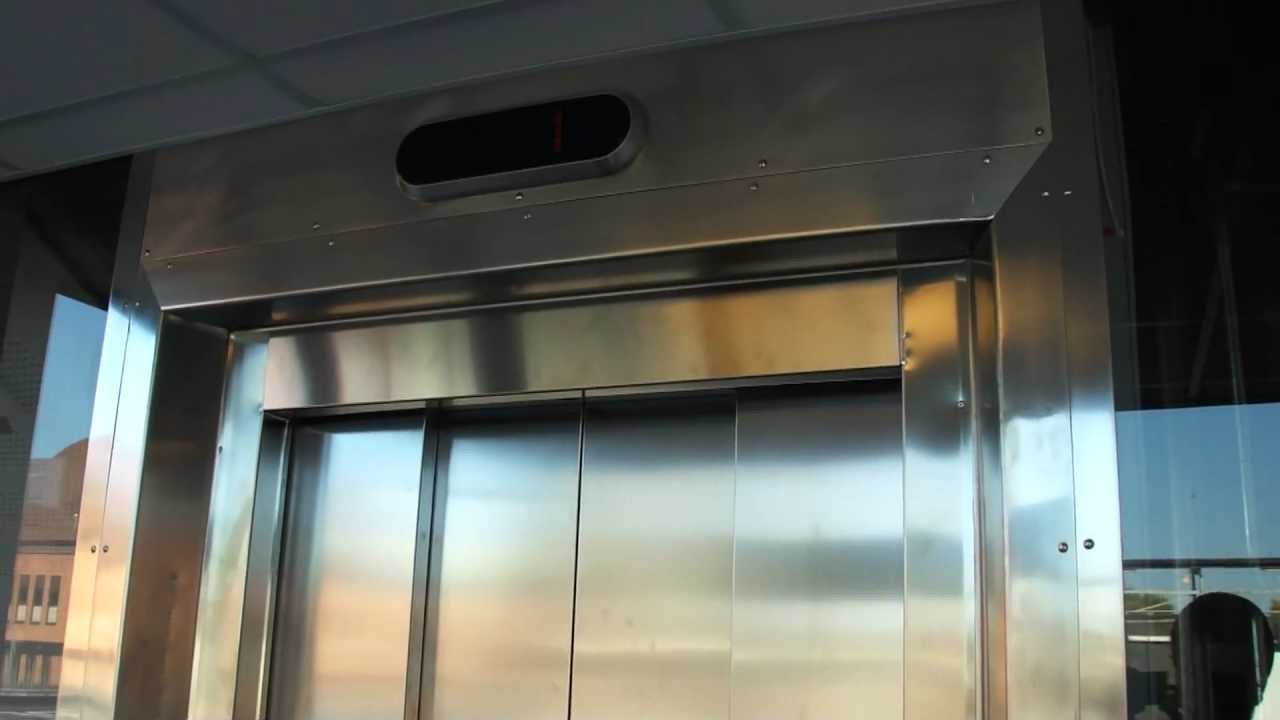 Amazing KONE modernized traction elevator @ Flanör Mall, Nygatan, Gävle, Sweden.