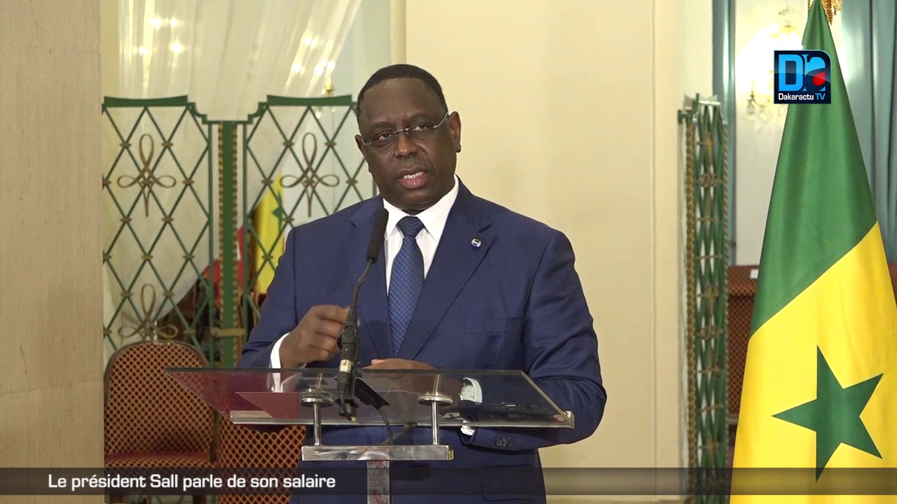 Macky Sall parle de son salaire