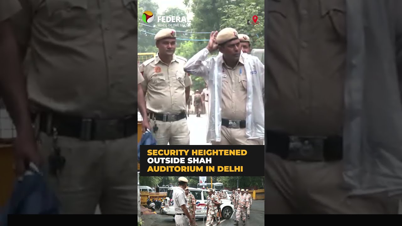 Delhi Police deny protest permission claim at Shah Auditorium | #shorts