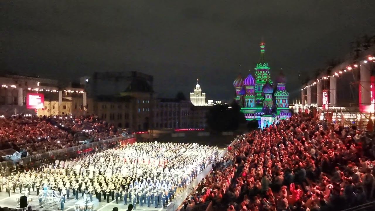 Moscow has been captured by the foreign military!
