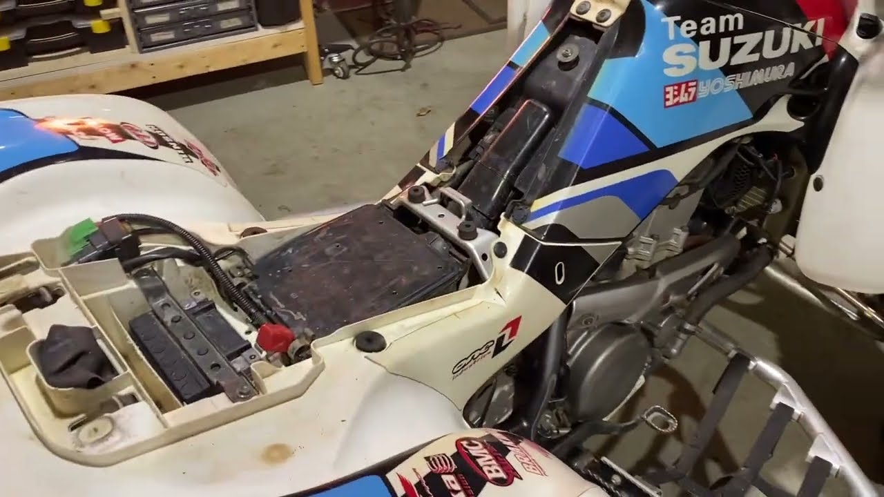 Carb cleaning on a 2005 Suzuki LTZ400