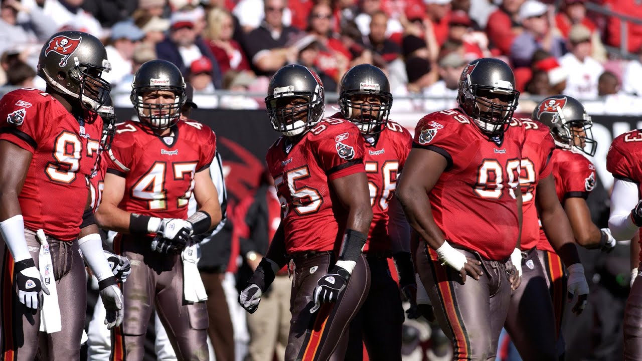 Bucs Legends Congratulate John Lynch on Hall of Fame Induction
