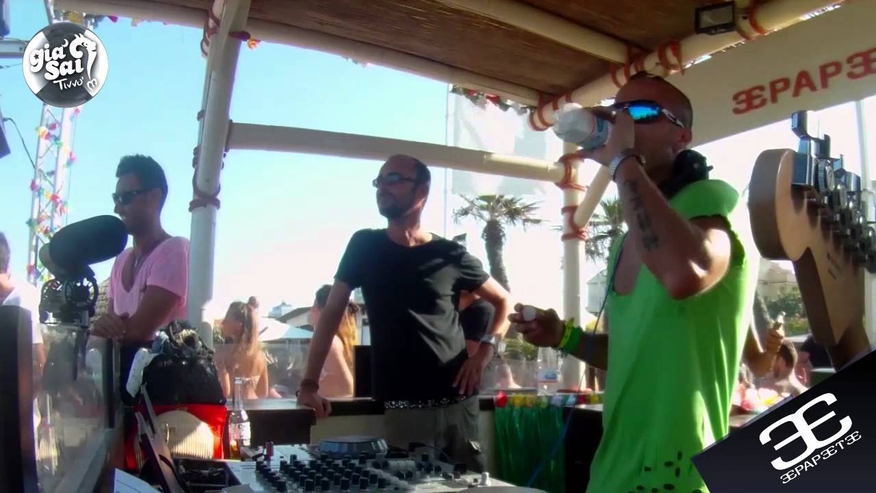 PAPEETE BEACH Live dj Set - Summer 2012 - PARTE 1