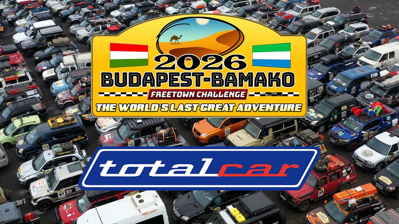 Zastava, rozsdás Passat és dízel Niva – különleges indulók a Bamako nyitóünnepségén!
