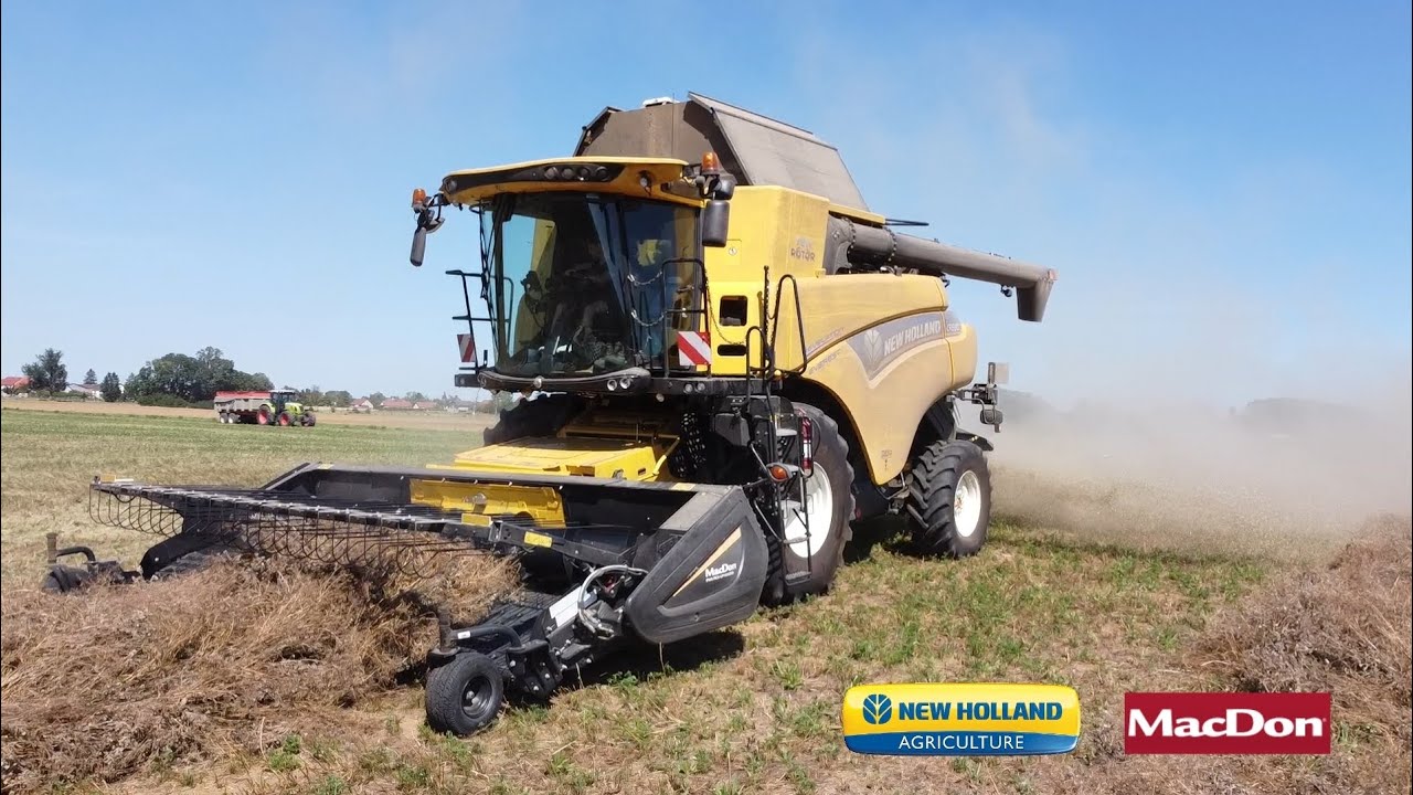 Récolte de luzerne graines 2023 avec un pick-up  Macdon / New Holland cr8.80
