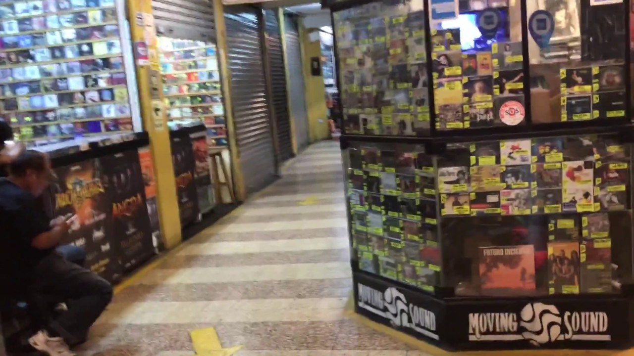 Galería Brasil en caída libre