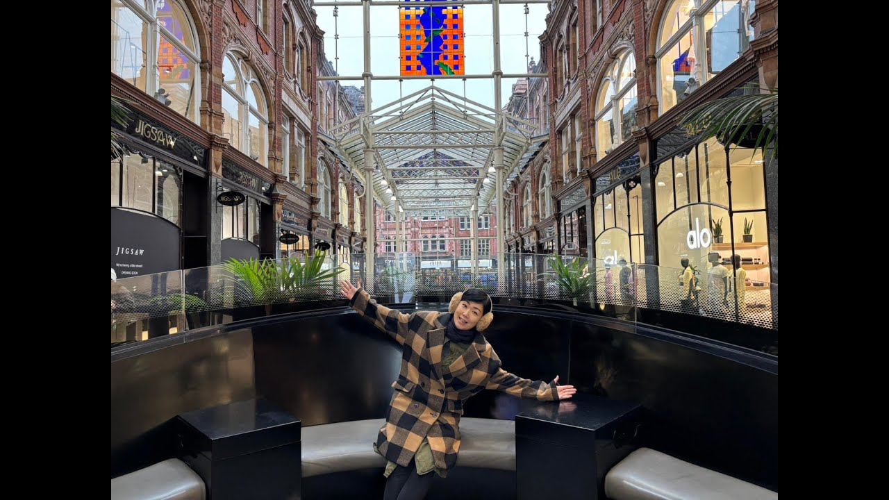 緊急生配信！イギリスLeeds(リーズ)から望月あかりが街ぶらします😀