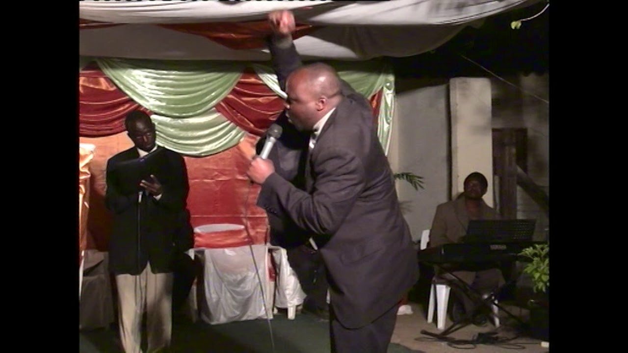 Pastor Aaron Rusukira - Amen
