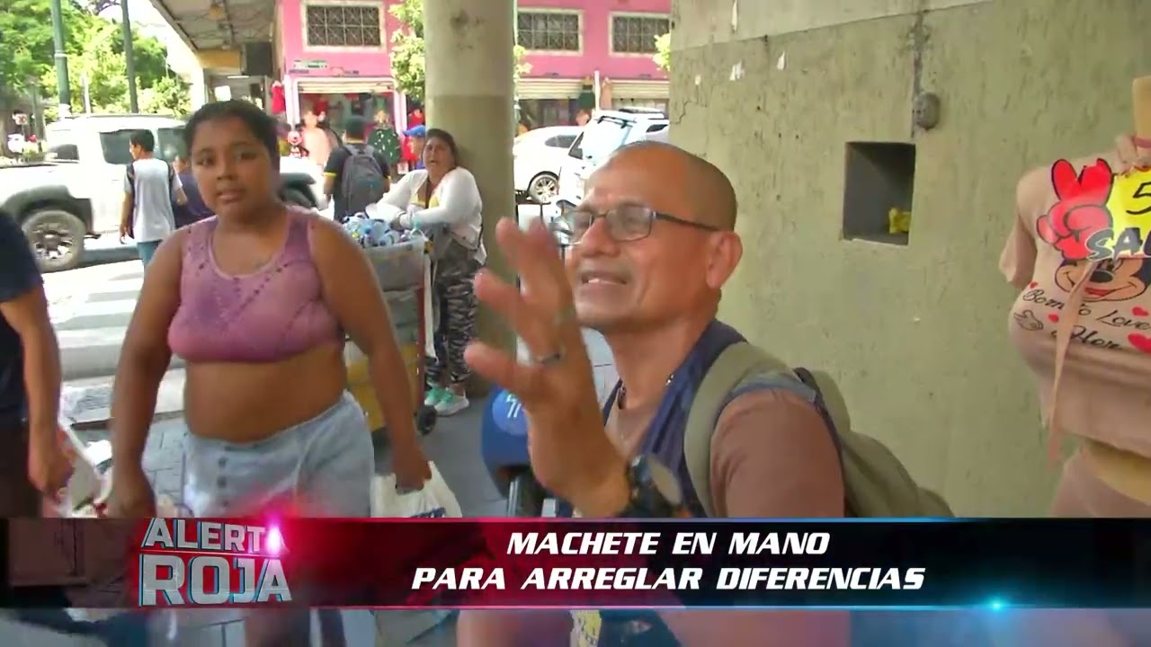Machete en mano para 