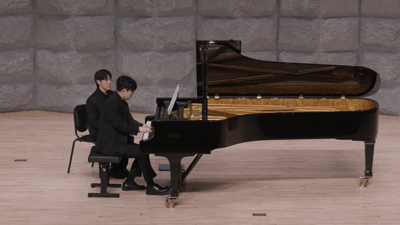F. Chopin - Ballade No. 1 in g minor, Op. 23 (6-Fingers Performance)