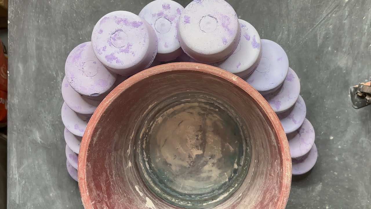Super dusty purple cement dry crumble 