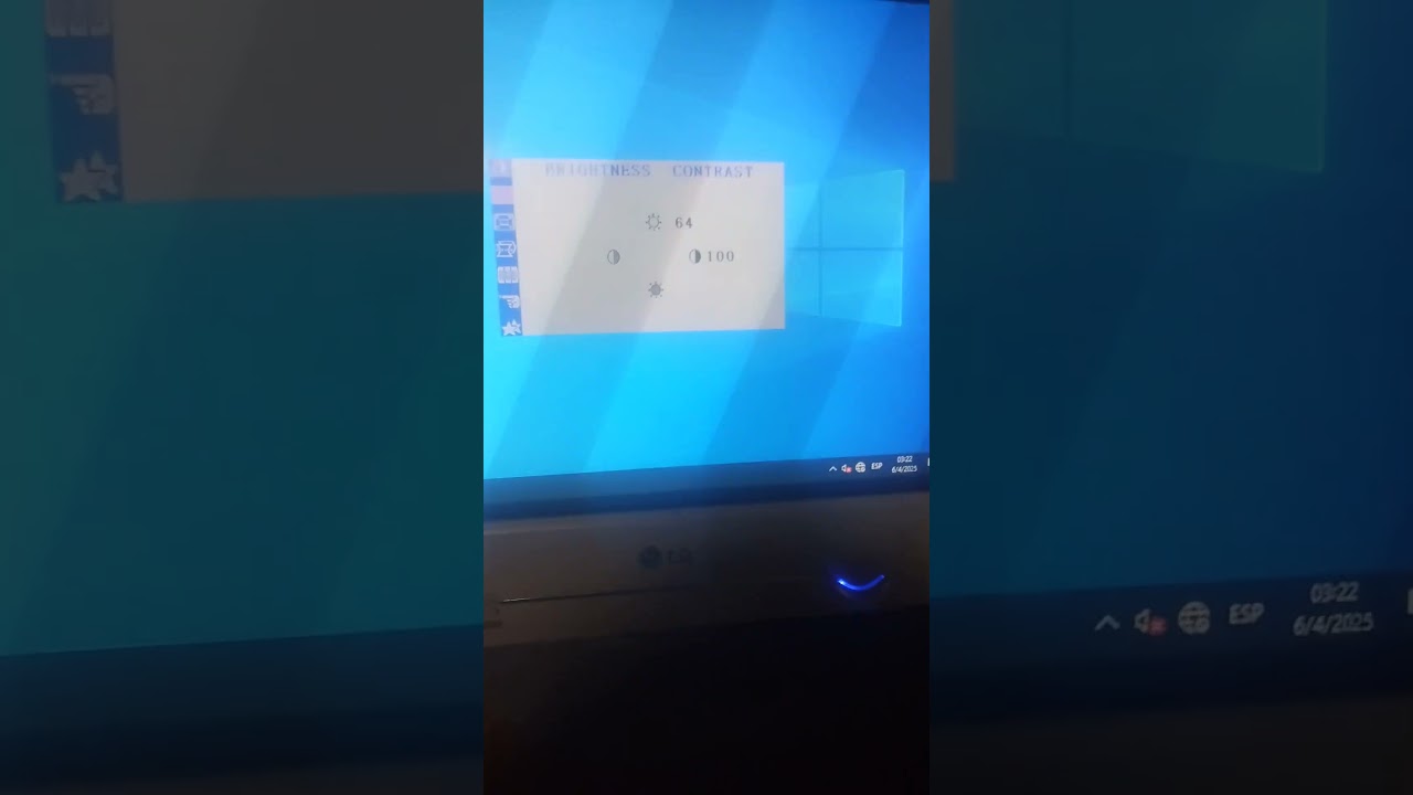 degaussing my CRT monitor LG Flatron ez T730SH #computer #smartphone #windows10 #windows #nostalgia