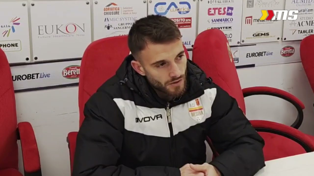 Marco Rosafio in gol con il Messina a Torre del Greco
