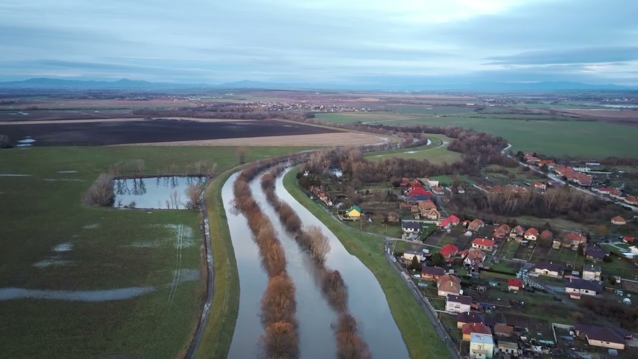 Rieka Nitra