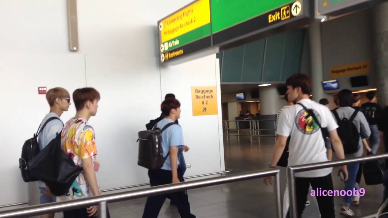 160622 Seventeen at JFK airport