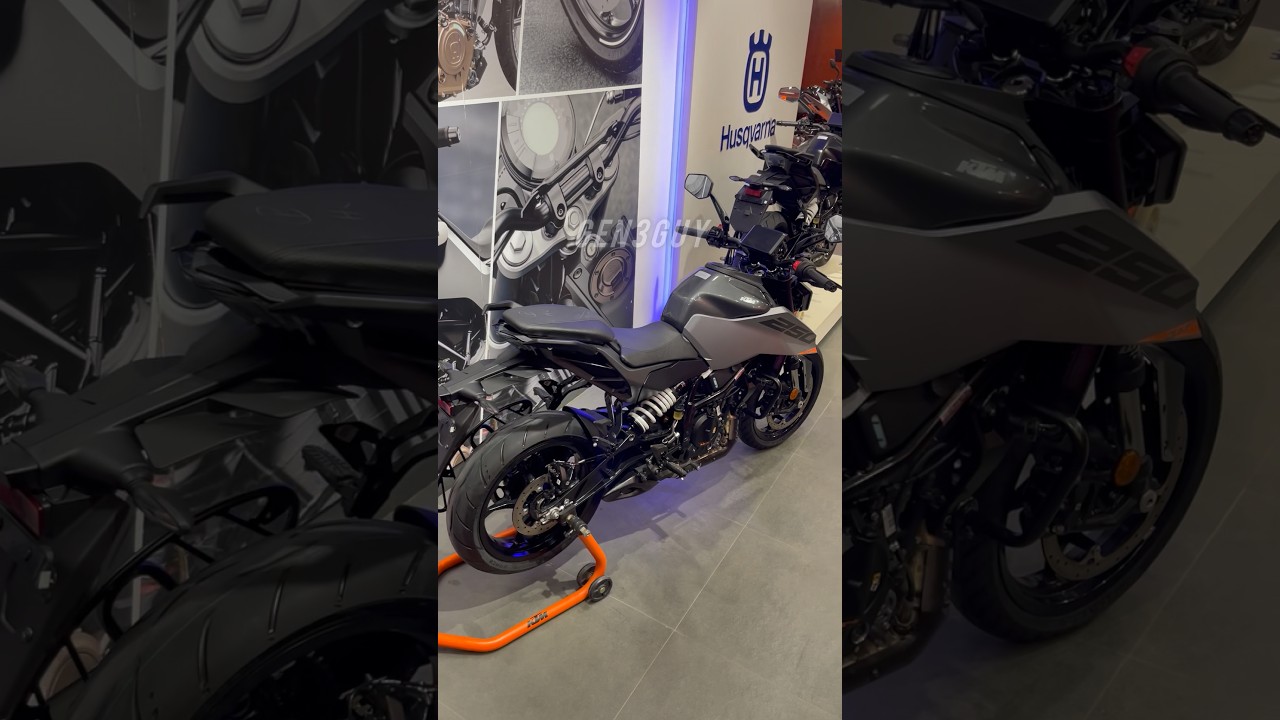 New Colour 2026 KTM DUKE 250 #ktmduke250 #ktmracing 🆕 silver metallic [KTM SOUTH END CIRCLE]😍 🔥