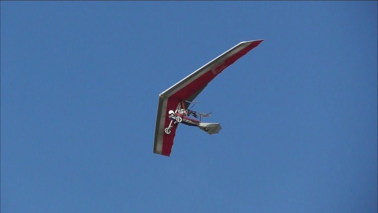 大川式モーターハンググライダー　空まつり2025 デモフライト