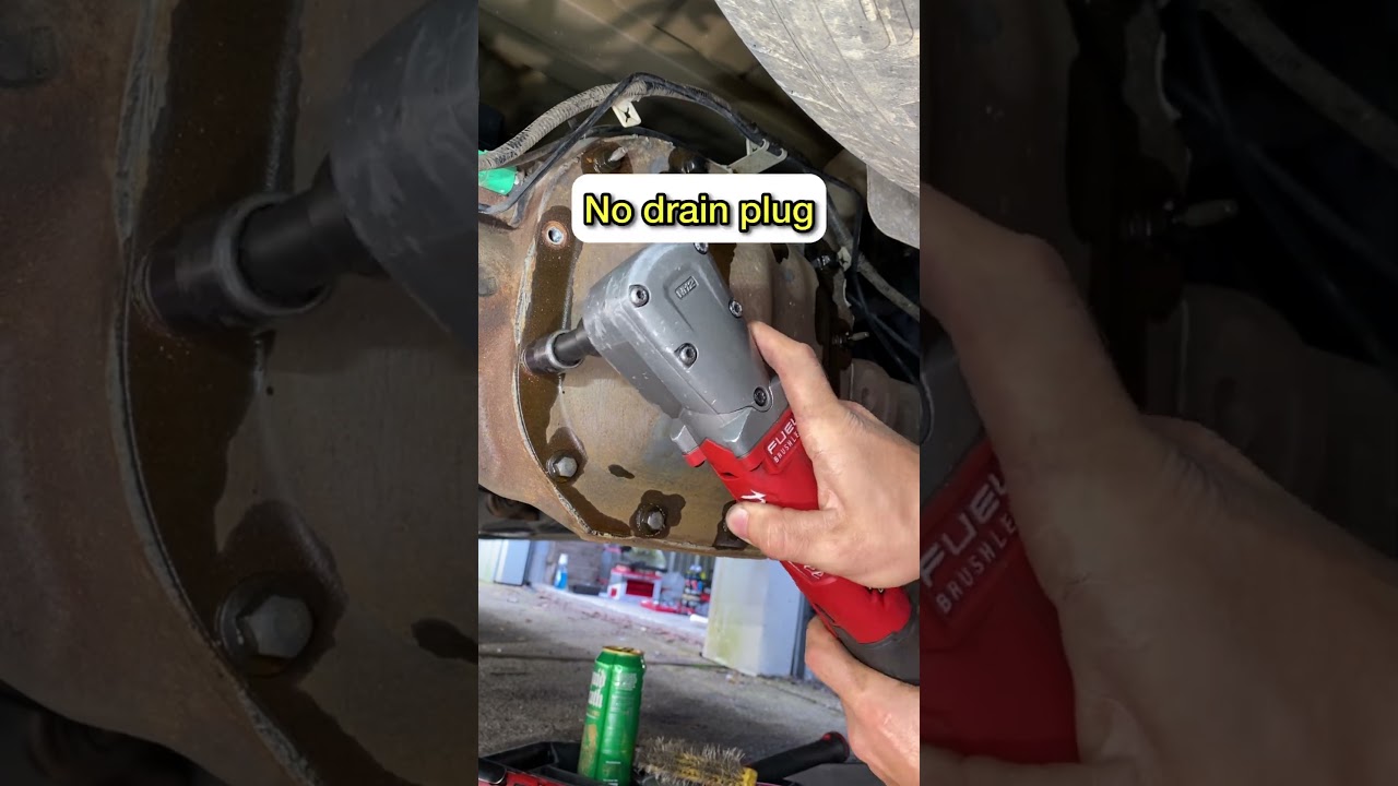 Differential maintenance on F150 with 150k miles. #oneeyedgarage#differential#ford#f150#autorepair