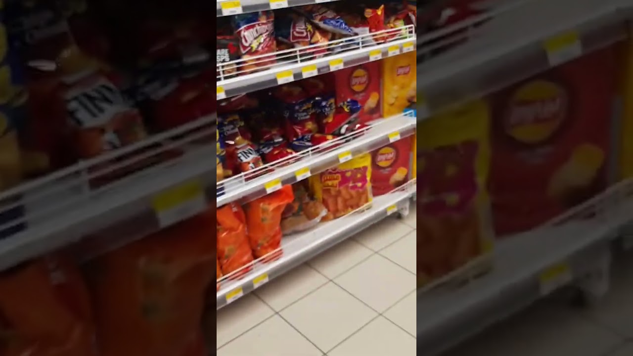 #carrefour #uae #dynamite #chips #dubai #minivlog #bhookabhai #eatmore #vlogging #dubailife #viral