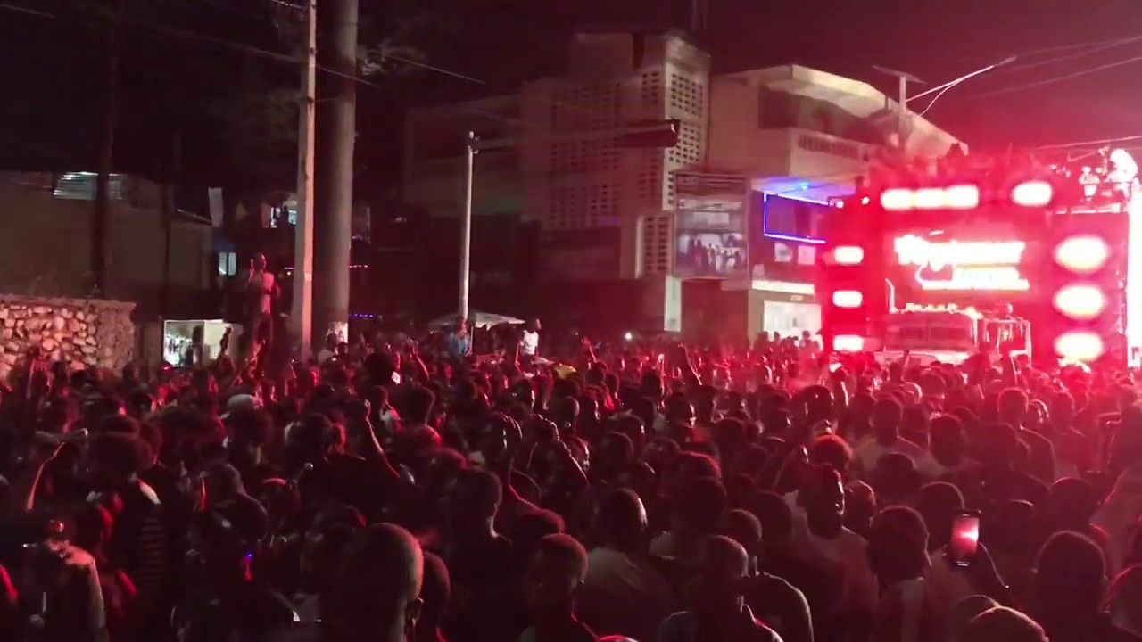 Tony Mix kap mande DJ Fanfan poul pa mete pyel sou Lalue - 2ème Dimanche Précarnavalesque