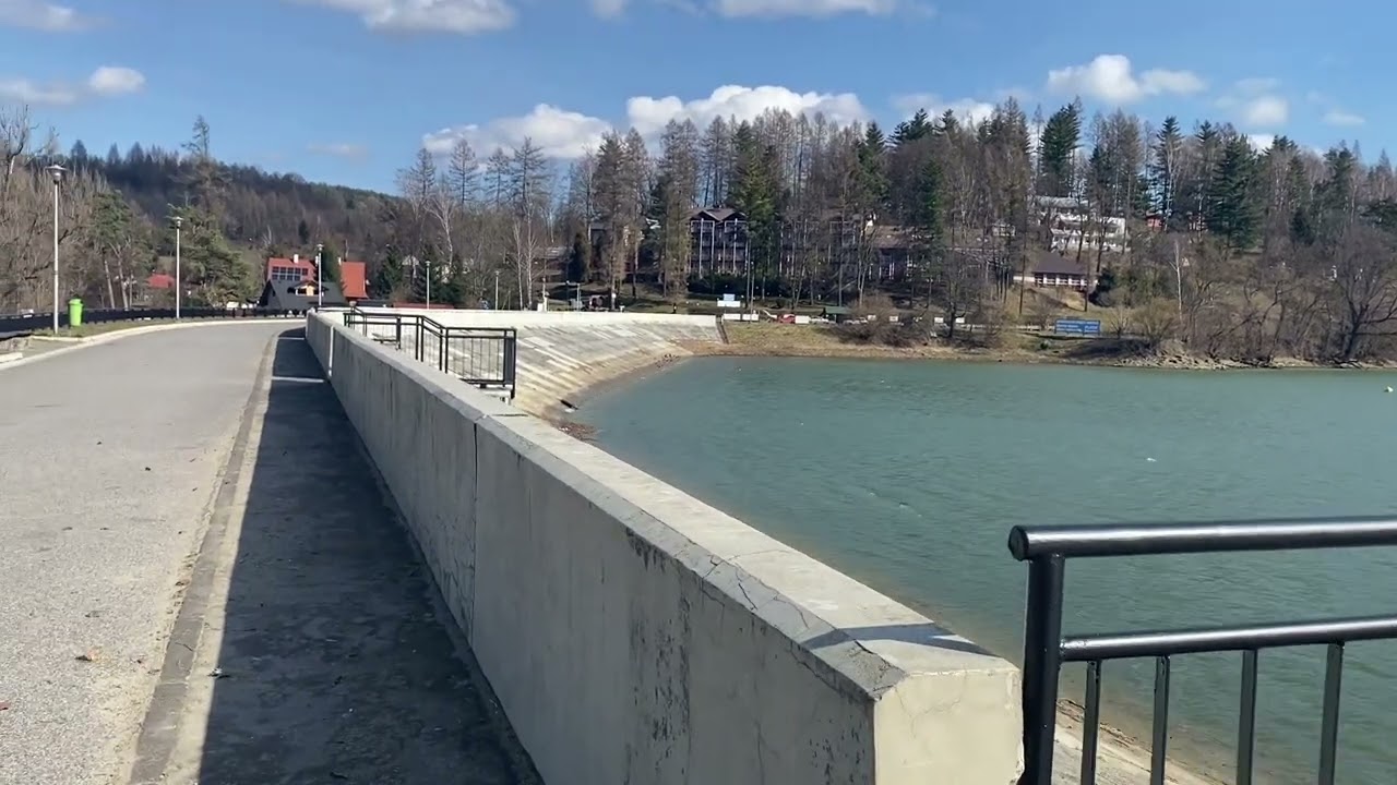 Zapora wodna w Myczkowcach