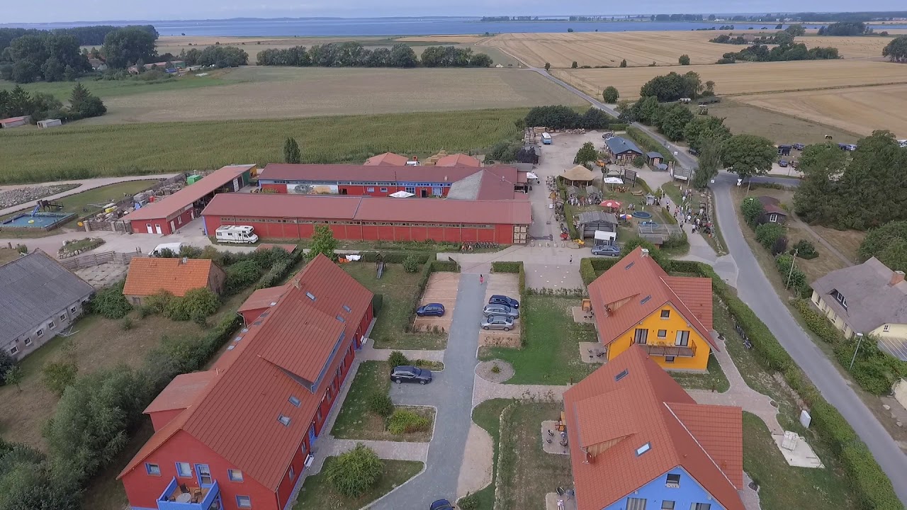 ARGUS Luftbild, Bauer Lange auf der Insel Rügen