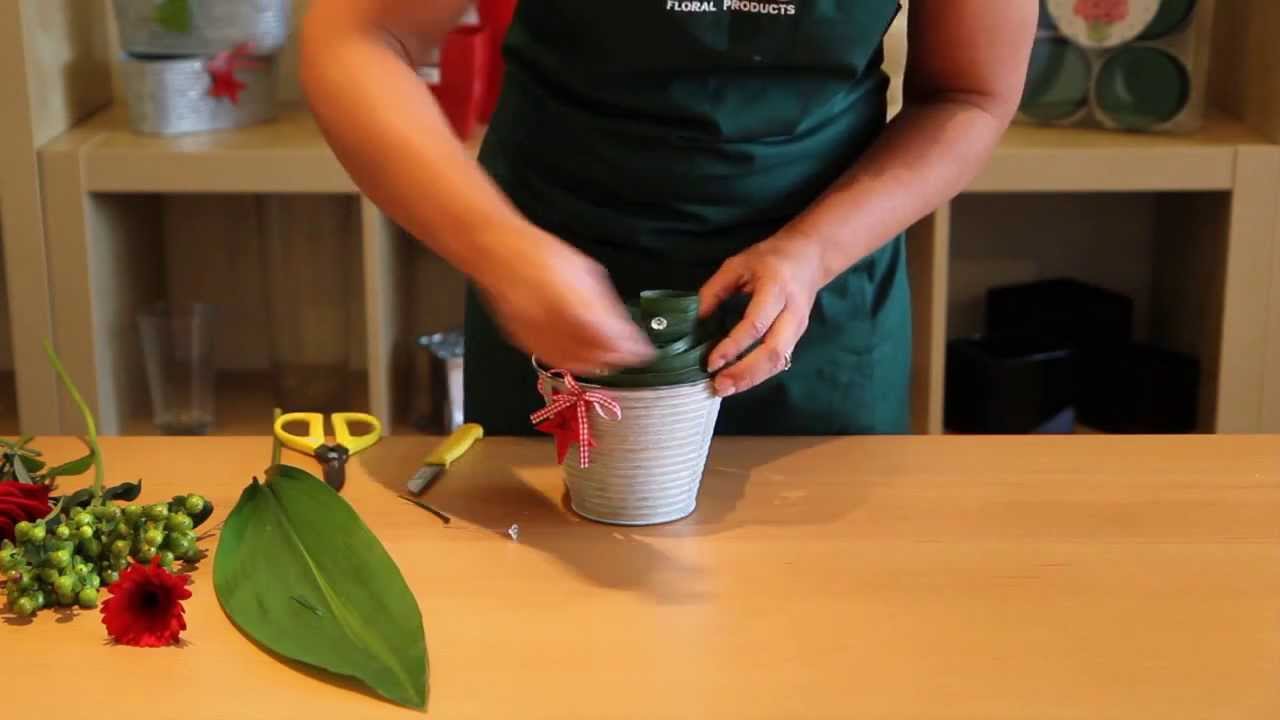 OASIS&reg; Floral Products ~ How To ~ Christmas Jingle