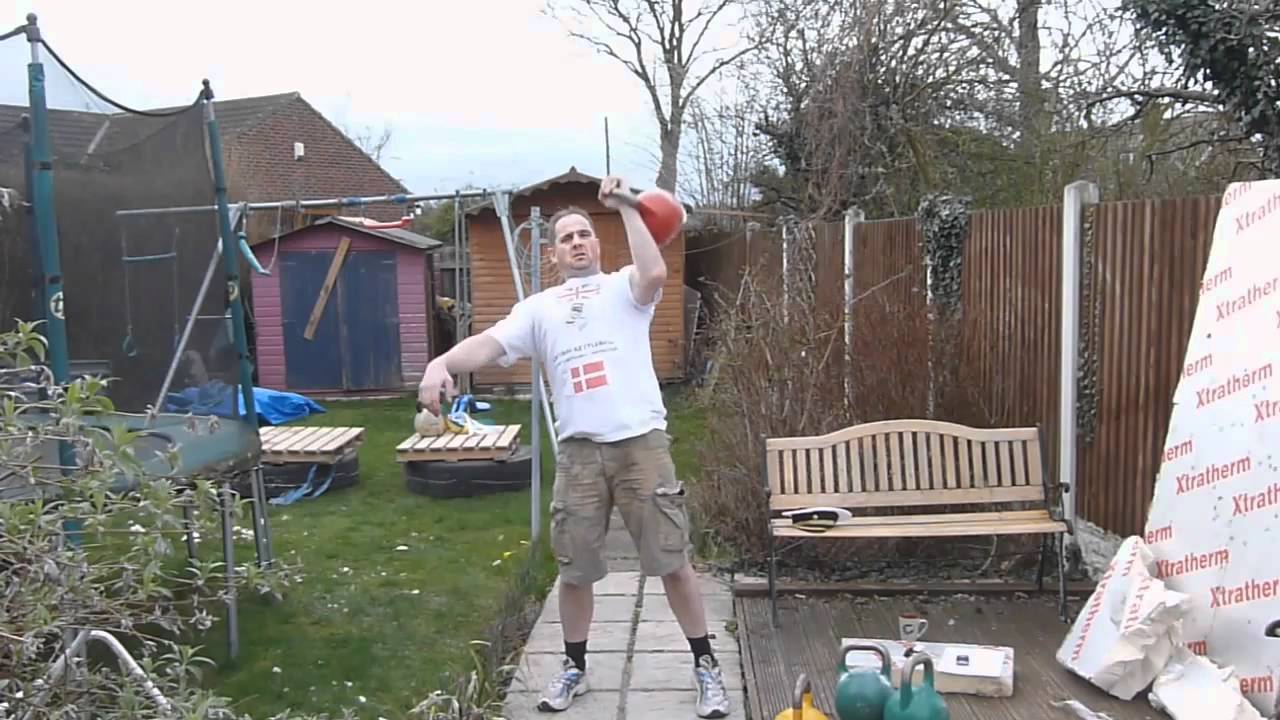 Captain Kettlebell - Thierry Sanchez - 32kg  Barbarian Challenge.mp4
