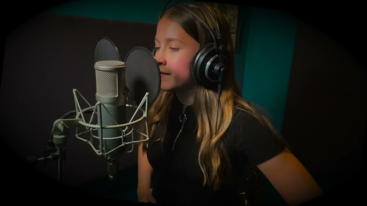 Maja Łoboda - Pół kroku stąd