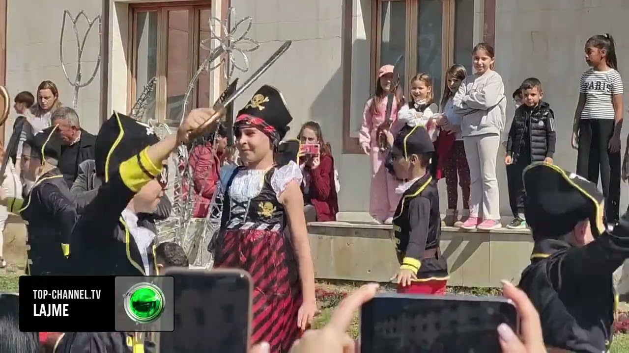 Top Channel/ Festohet Dita e Verës në Lushnjë, koncert dhe aktivitete