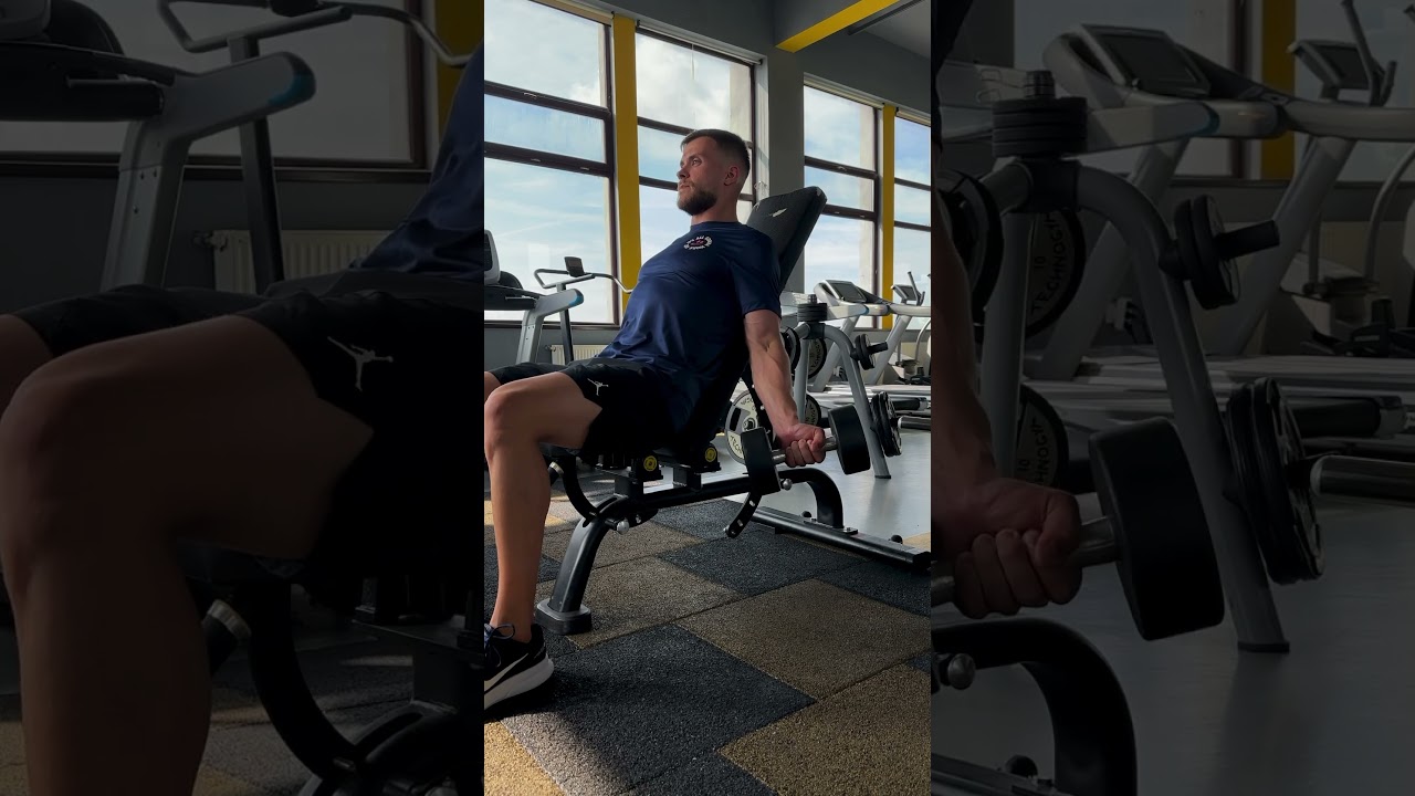 Flexii biceps cu ganterele la bancă înclinată - supinație