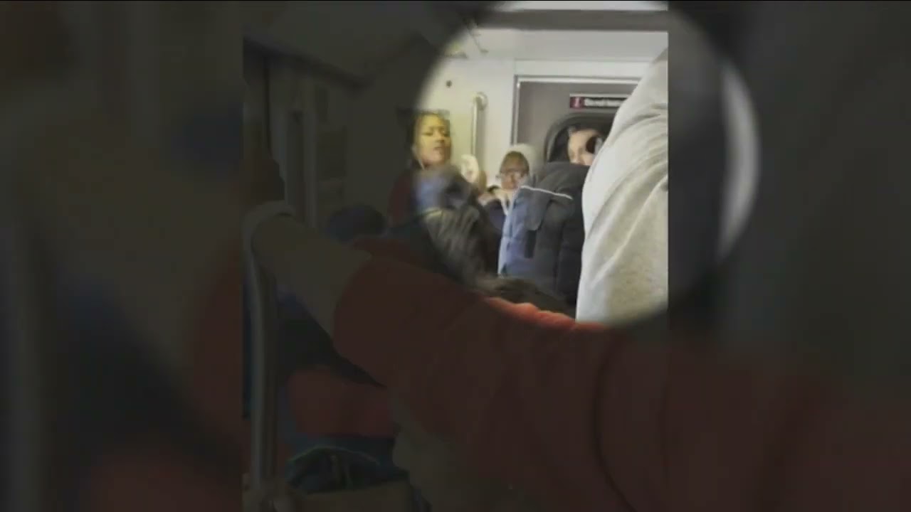 Mother and daughter violently attacked on NYC subway